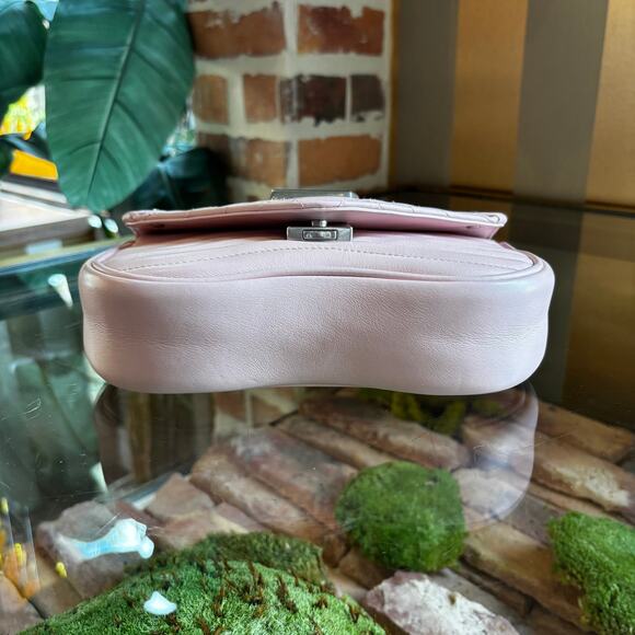 LOUIS VUITTON New Wave Chain Bag MM - Picture 6 of 7